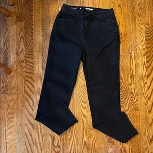 Sonoma Women's Black Curvy Straight Leg Jeans, Size 8R